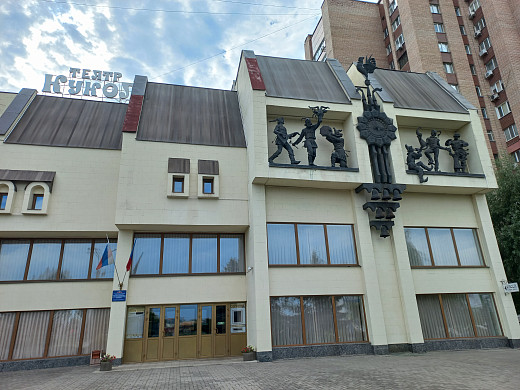 Ивановский театр кукол привез свои спектакли в Луганск