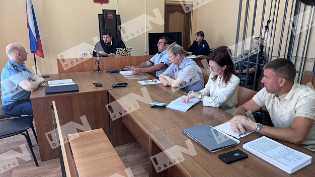Владимиру Ярченкову вновь вызвали «скорую» в суд 