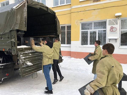  Вичугские студенты-сварщики изготовили 40 буржуек для обогрева бойцов на СВО 