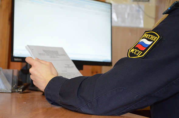 Ивановский адвокат заплатил свыше 300 тысяч рублей для выезда за границу