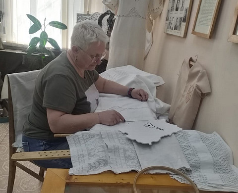 «Вышитая карта Ивановской области» почти готова
