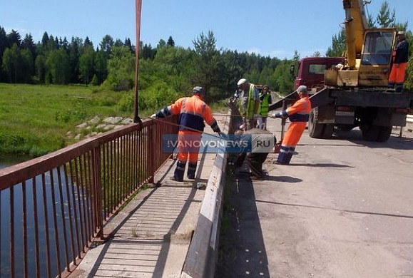 Жители деревни Стрекалово жалуются на состояние моста