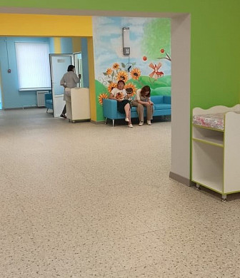 В Фурманове отремонтировали второй этаж детской поликлиники