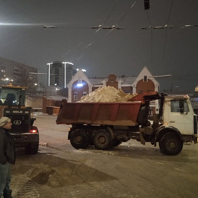 За ночь с ивановских улиц вывезли более 660 кубометров снега