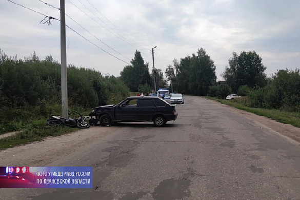 В Вичуге 19-летняя девушка попала в ДТП во время урока вождения