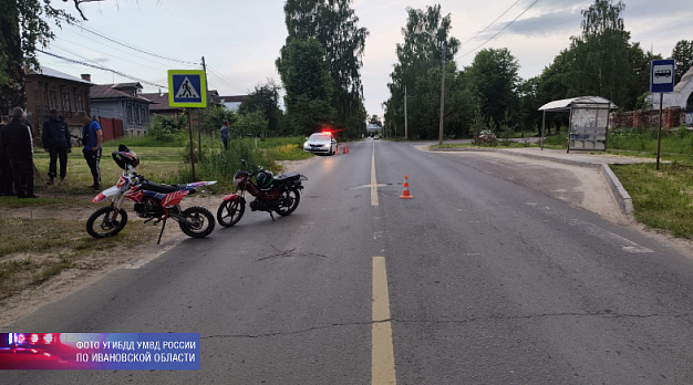 Шестеро подростков на мототранспорте попали в ДТП в Ивановской области