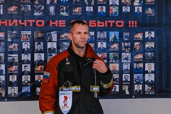 Ивановский пожарный в полной экипировке преодолел 39 этажей Лидер-Тауэра за 4 минуты 53 секунды