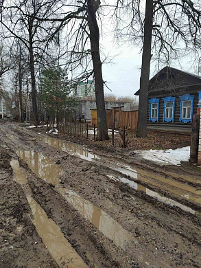 Ивановцы не могут добраться до колонки с водой