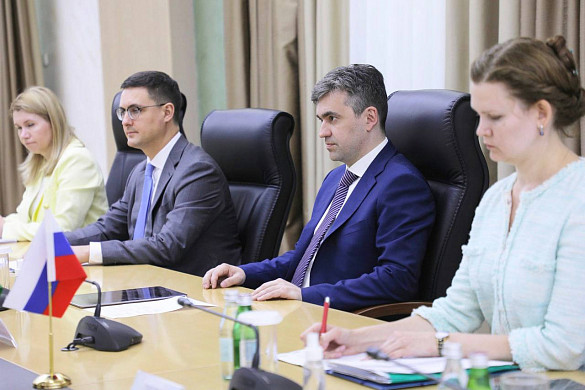 Министр инвестиций и внешней торговли Узбекистана принял делегацию Ивановской области