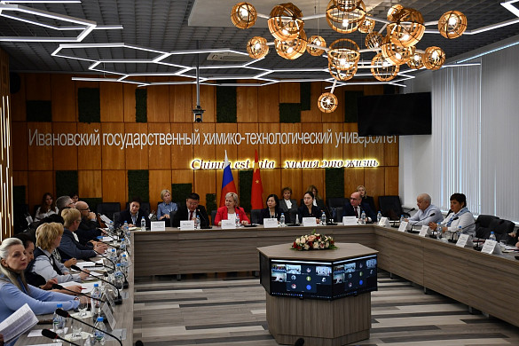 В Иванове проходит международная конференция «Китайский мост-2023»