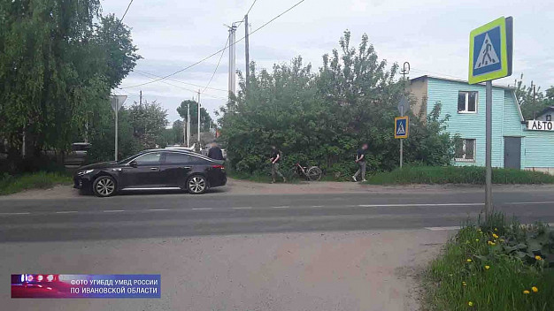В Иванове сбитый велосипед отлетел во встречную машину