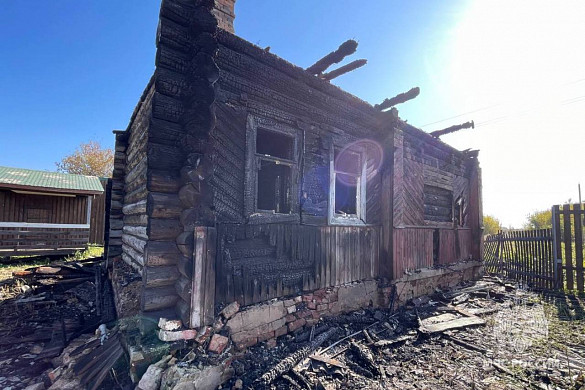В Гаврилово-Посадском районе ночью горел частный дом