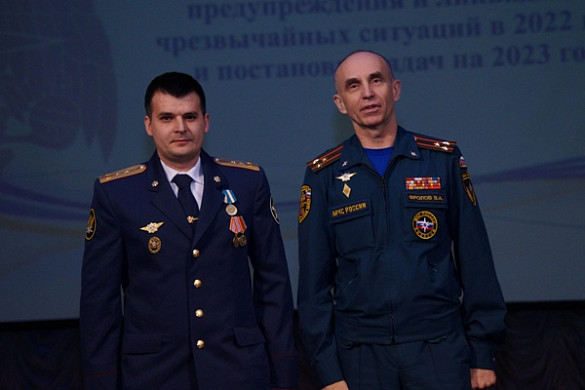 Сотрудники ЛИУ-8  награждены медалями МЧС России «За содружество во имя спасения»
