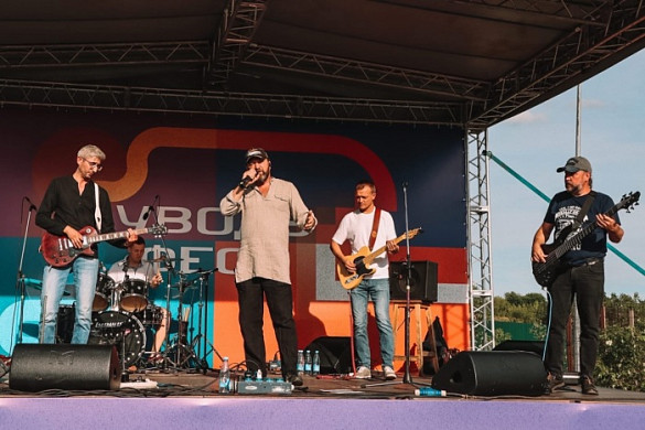 Лауреатами I степени фестиваля уличных музыкантов стали X Band и «ДуЭтоs»