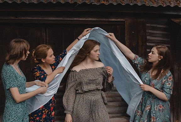  18-летняя палешанка создала фотопроект о жизни без суматохи 