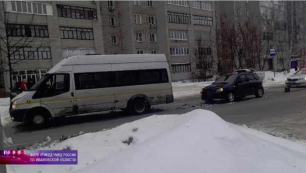 В Иванове в ДТП пострадала пассажирка маршрутки 