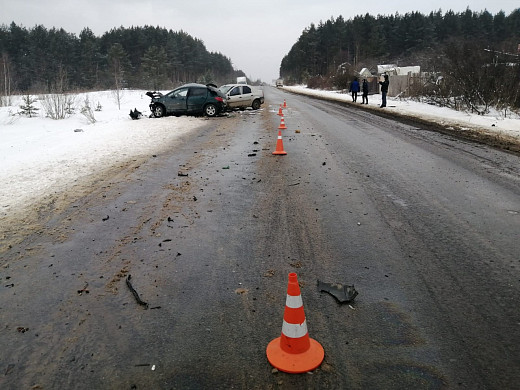  В Ивановской области в ДТП у кладбища пострадали трое 