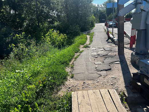 В Фурманове по решению суда починят тротуар