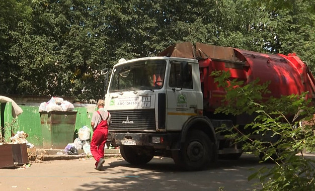 Ивановские мусоровозы не торопятся раскрывать свои маршруты