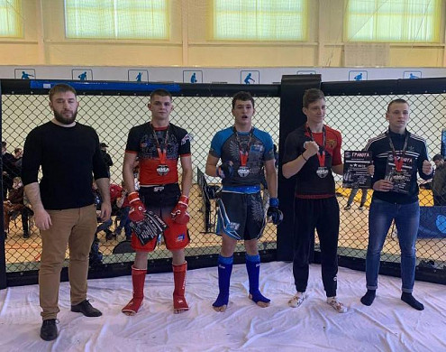  Ивановские борцы завоевали два золота чемпионата ЦФО 