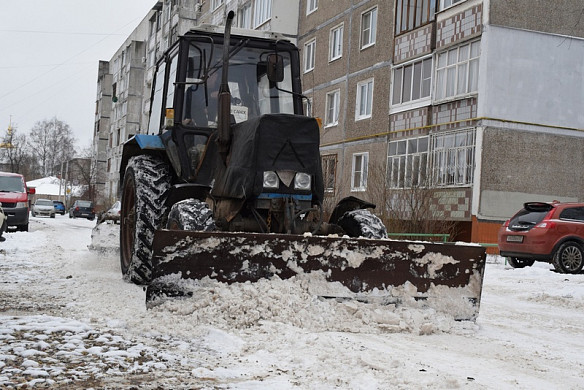 Днем в Иванове обрабатывать дороги продолжат 19 машин