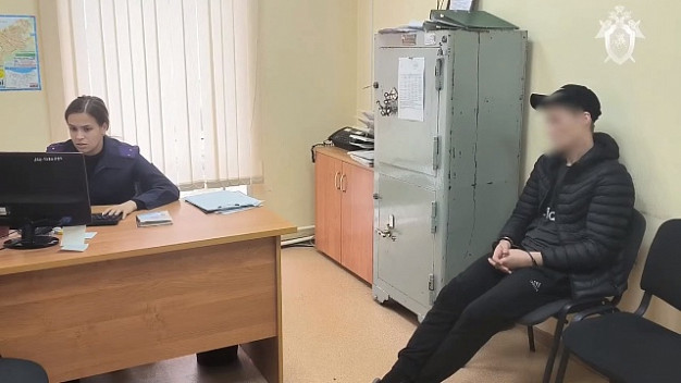 В Кинешме начали судить мужчину, который накачал сына метадоном