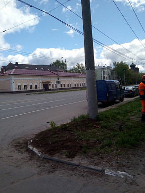 В Иванове демонтировали «опасный» столб 