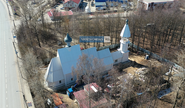В Иванове восстановили сгоревшую деревянную Успенскую церковь 