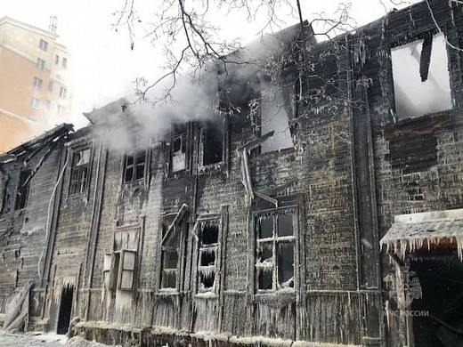  В Иванове сгорел двухэтажный расселенный дом 
