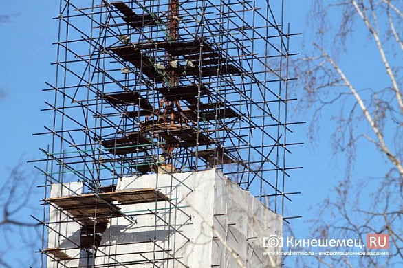  В Кинешме колокольню Троице-Успенского собора готовятся покроют сусальным золотом