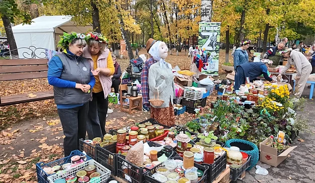 В Иванове проходит ярмарка День урожая 