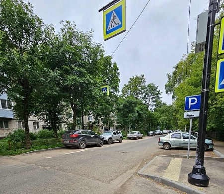 Пешеходный переход на улице Октябрьской в Иванове обустроили так, что люди не могут им пользоваться
