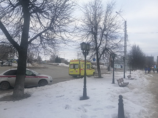 На Шереметевском проспекте в Иванове прохожие нашли тело