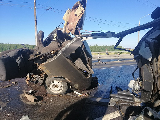 Автомобиль превратился в груду железа в жестком ДТП в Ивановском районе