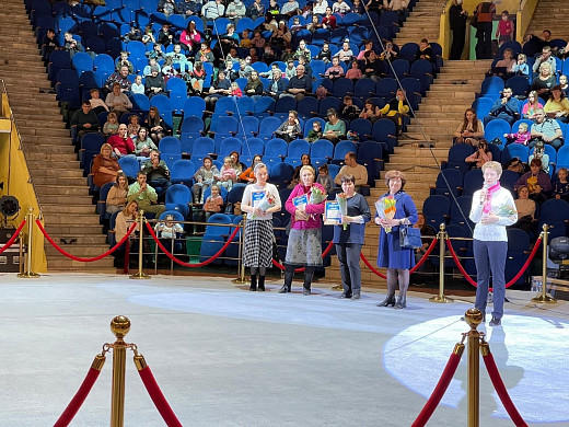 Многодетным ивановским семьям подарили отдых в цирке