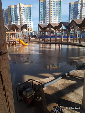 Террасную доску в Московском микрорайоне заменят на плитку 