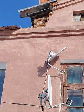 В Новых горках в Лежнеском районе разрушается дом