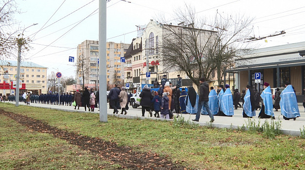 В Иванове празднуют День иконы Казанской Божией Матери и День народного единства