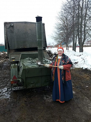  В Парском прошел митинг-концерт с исторической реконструкцией 