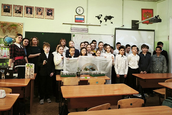 В Иванове высадят деток кремлевской елки