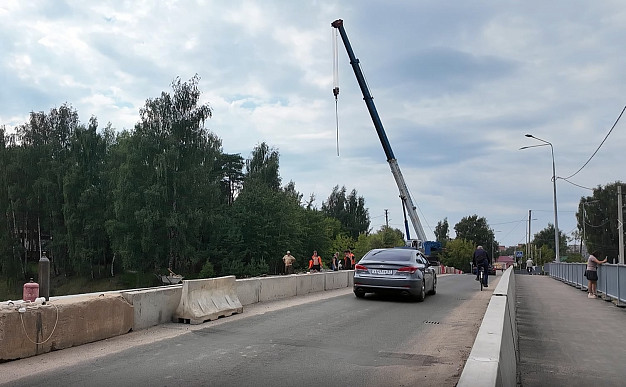 Реконструкцию моста в Отрадном завершат осенью
