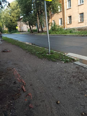 На Сортировке упал дорожный знак