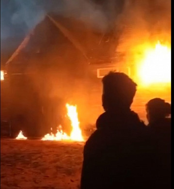 В Шуе устроили грандиозный пожар ради красивого кадра