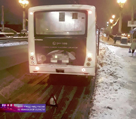 В Иванове поездка на 13-м автобусе закончилась для пассажирки визитом в травмпункт