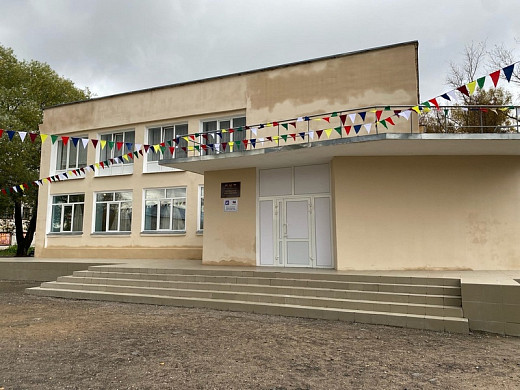  В селе Октябрьский открыли обновленный дом культуры 
