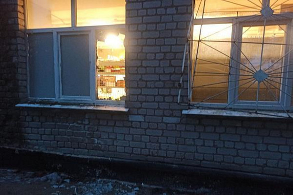  В Ивановской области воры выломали оконные решетки и вынесли из магазина дорогой алкоголь 