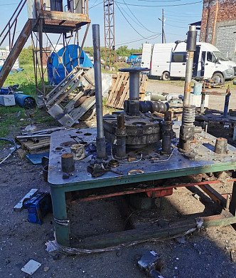 В Ивановской области уничтожили более 27 тонн оборудования для производства нелегального алкоголя