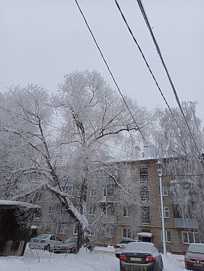 Сгоревшую крышу 62-го дома на улице Окуловой в Иванове восстановили