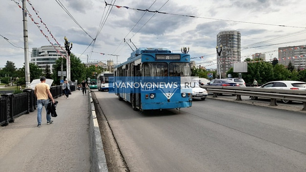 В Иванове троллейбусы почти два часа не ездили про проспекту Ленина