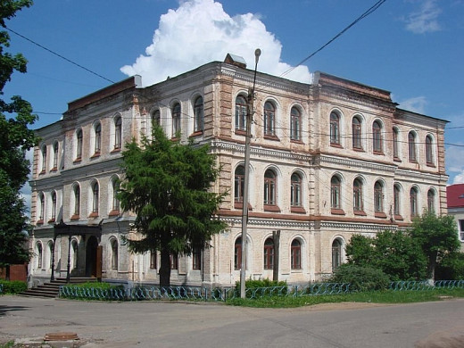 В Тейкове отремонтируют «Школу для мальчиков и богадельню»